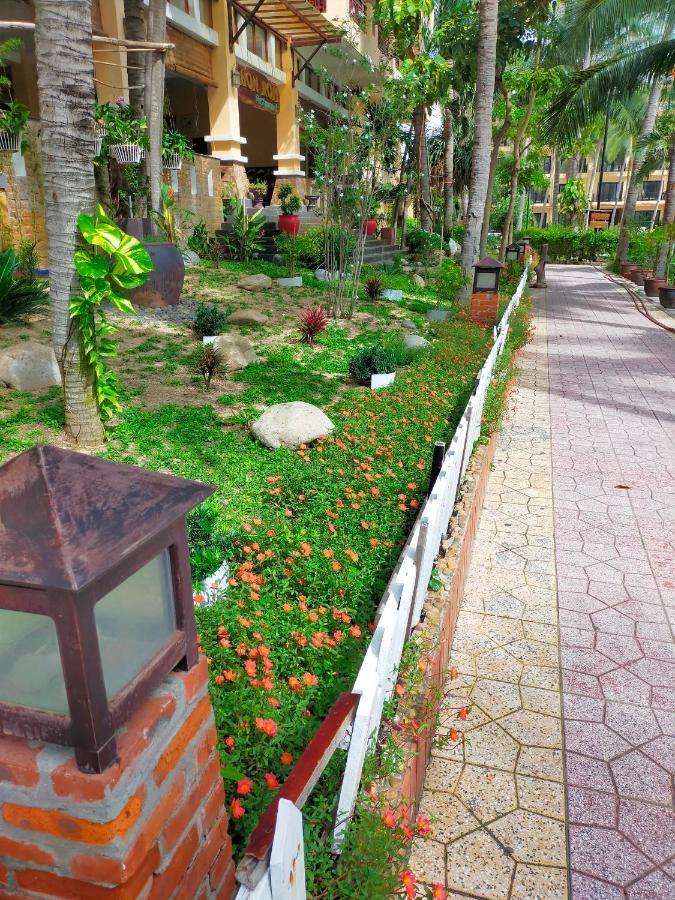 מואי נה Hon Rom Central Beach Resort מראה חיצוני תמונה