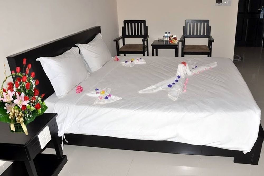 מואי נה Hon Rom Central Beach Resort מראה חיצוני תמונה