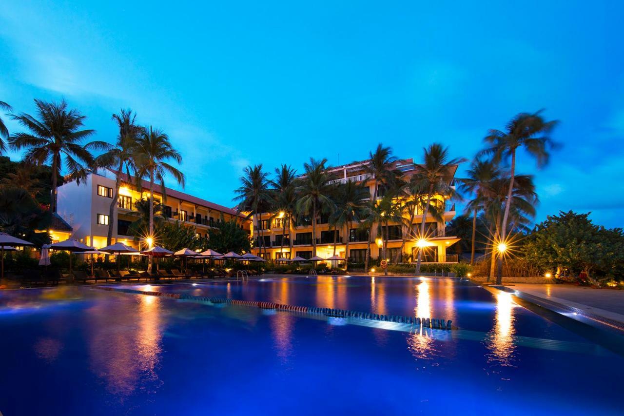 מואי נה Hon Rom Central Beach Resort מראה חיצוני תמונה